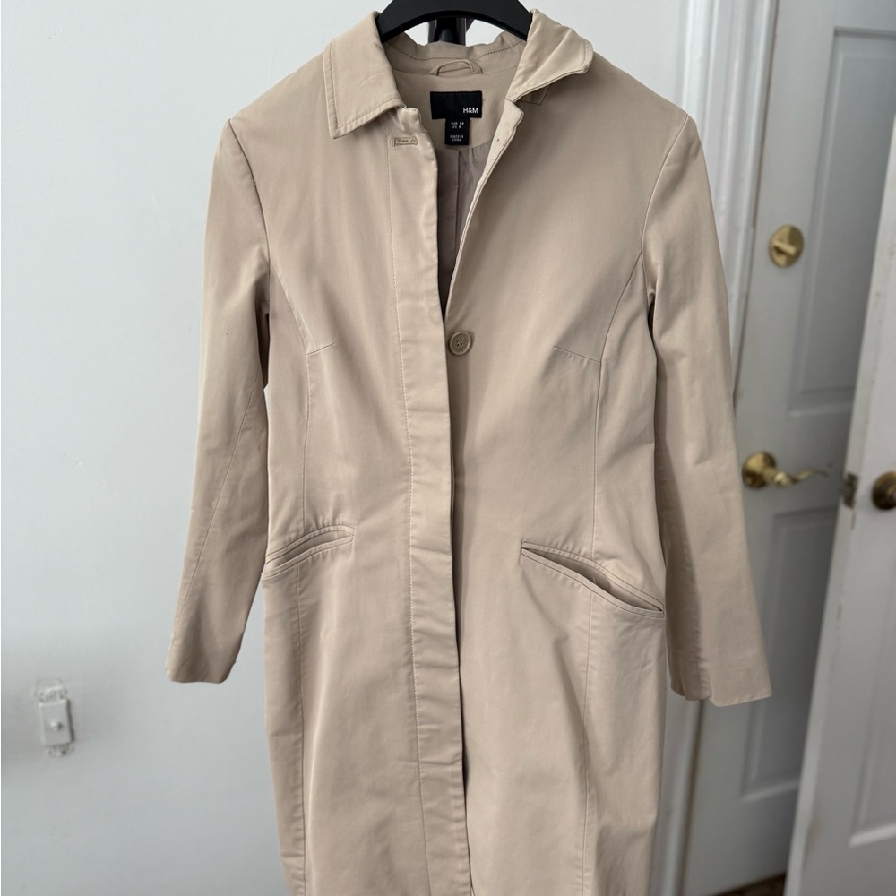 H&M Women's Tan Coat